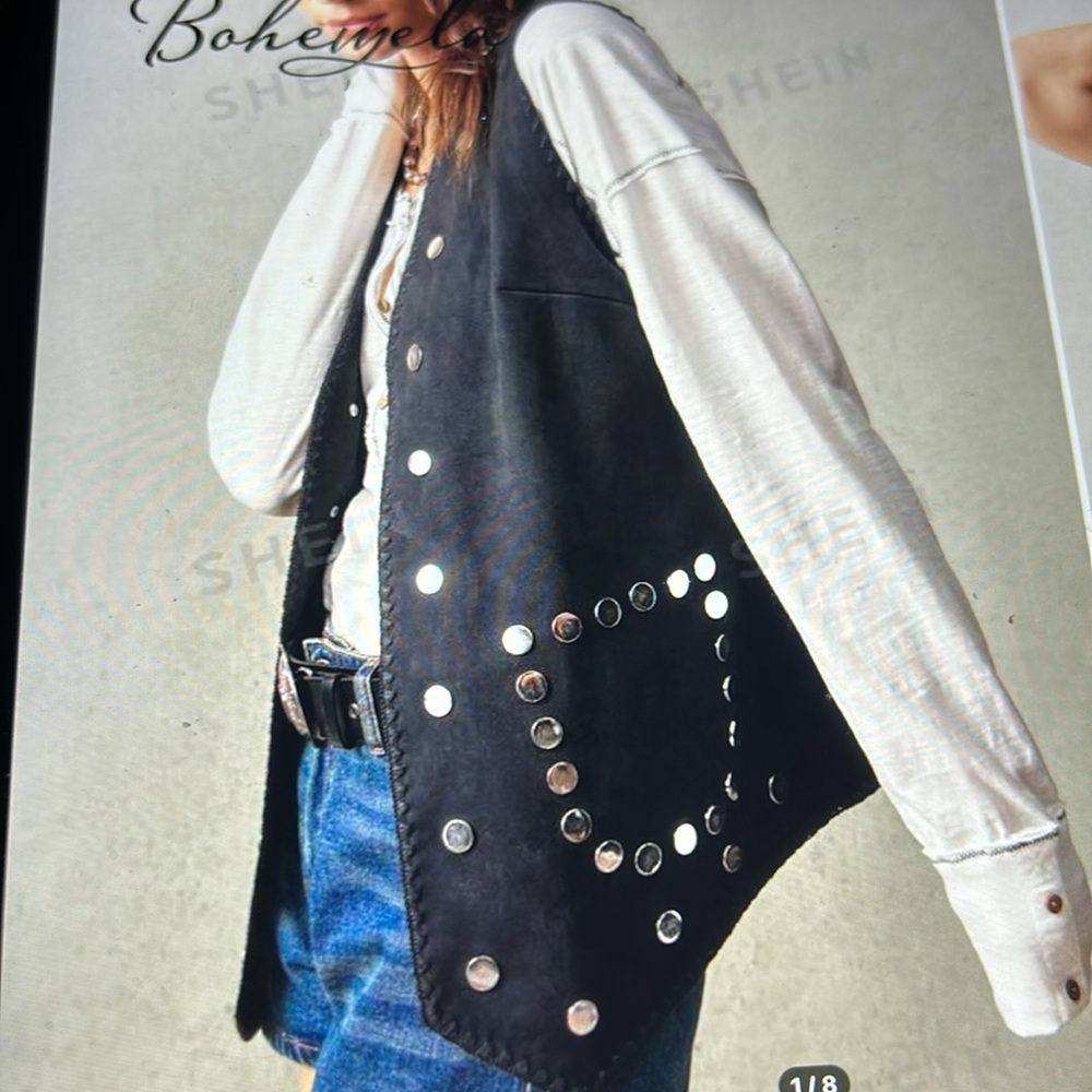 Faux leather vest black with rivets